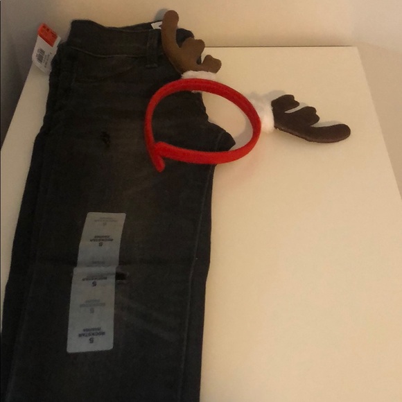 Old Navy Rockstar Kids Jeans - Picture 2 of 4